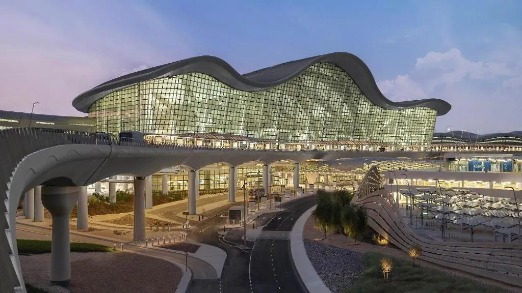 Top House Zayed Airport Auh Abu Dhabi