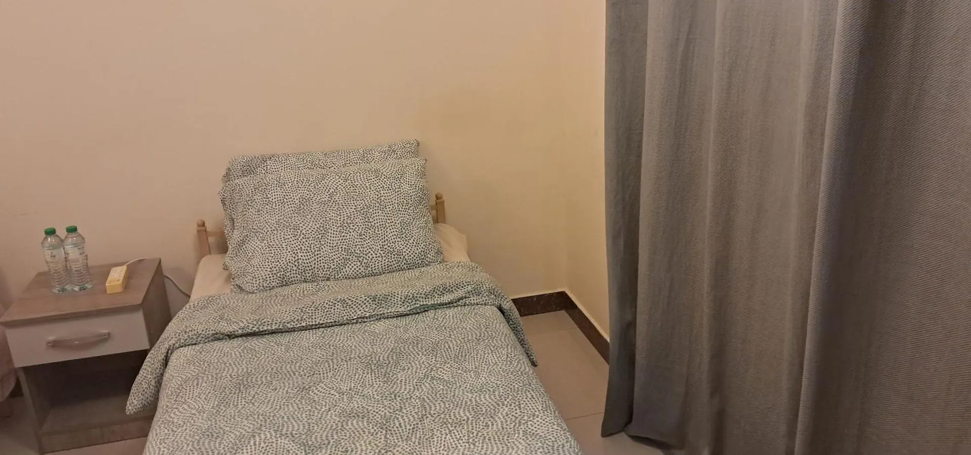 אבו דאבי Top House Zayed Airport Auh 0*, אבו דאבי איחוד האמירויות הערביות